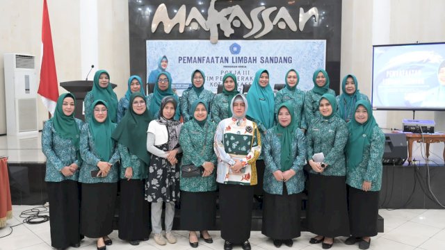 Indira Yusuf Ismail Dorong Kreativitas Berkelanjutan Lewat Pelatihan Pemanfaatam Limbah Sandang