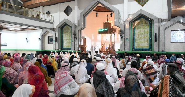 230 Jemaah Haji Asal Luwu Utara Tiba, Bupati Indah: Jadilah Panutan di Keluarga