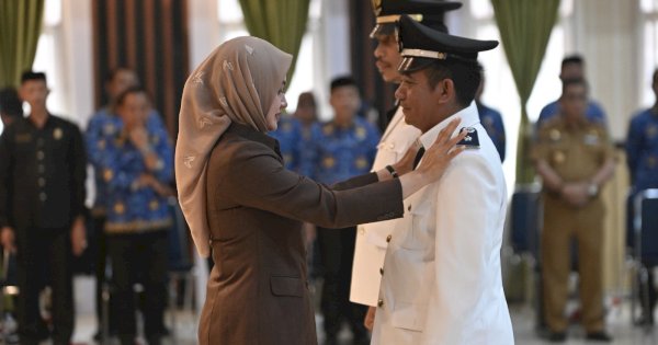 Bupati Indah Lakukan Rotasi, Pejabat Administrator dan Pengawas Eesmi Dilantik