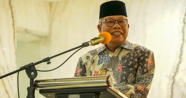 Sambut Tahun Baru Islam 1445 H, Taufan Pawe Gelar Zikir di Masjid Terapung Bj Habibie