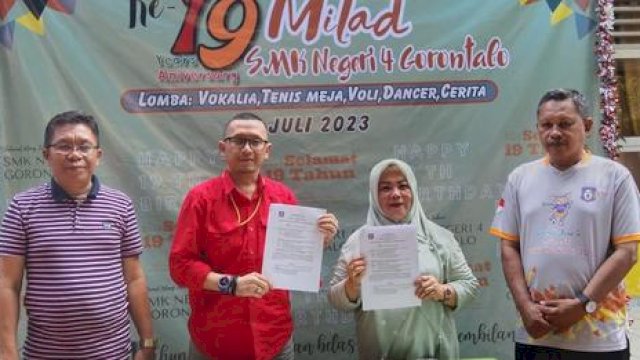 Plt. Kepala Diarpus Gorontalo, Fauzi Ma’ruf melakukan penandatanganan nota kesepakatan dengan Kepala SMK Negeri 4 Kota Gorontalo Dr. Hj. Fatmah Tome, S.Pd, MPd dirangkaikan dengan Milad ke 19 SMK Negeri 4 Kota Gorontalo, pada Sabtu (29/07/2023) lalu.