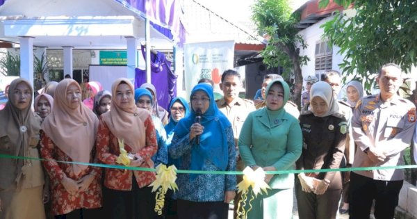 Dukung Kemajuan Pertanian, Pj Bupati Takalar Serahkan Bantuan Alsintan