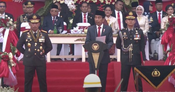 Presiden Jokowi ke Anggota Polri: Jangan Salah Gunakan Kekuatan