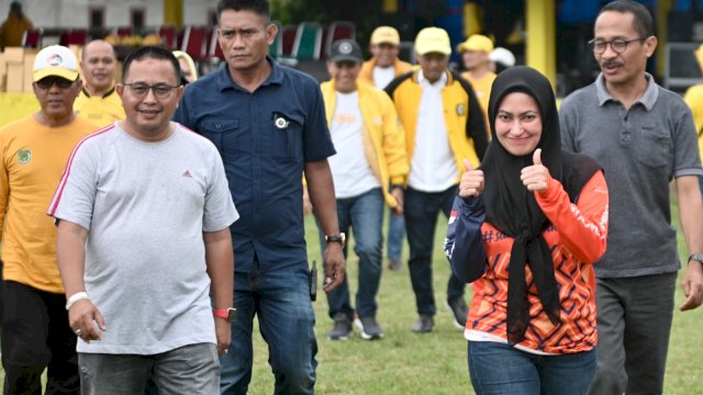 Gelar Berbagai Turnamen Olahraga di HUT ke-78 RI, Abang Fauzi Tegaskan Politisi Harus Ada di Setiap Ruang Masyarakat