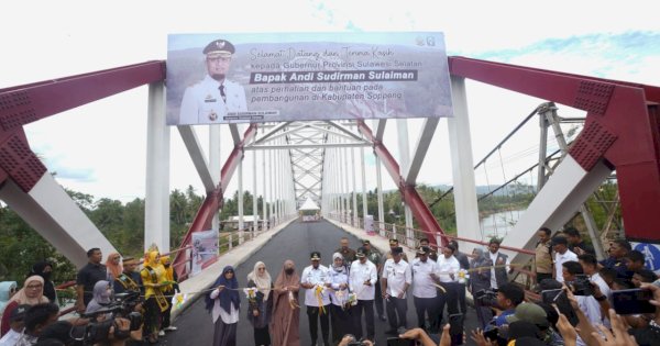 Jembatan Andalan Pacongkang dan Jalan 500 Km Bukti Keberhasilan Andi Sudirman Sulaiman di Sulsel