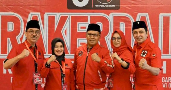 Alasan Danny Pomanto Bawa Istri dan Anak Ikut Gabung di PDIP