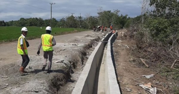 Pemprov Sulsel Kerjakan Jalan Tanabatue-Sanrego-Palattae di Kabupaten Bone