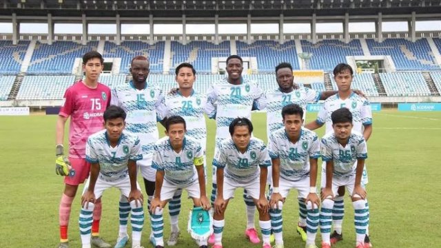 Dokumentasi skuad Yangon United saat melawan DPMM FC pada babak playoff kedua Piala AFC Cup 2023-2024. (foto: Official Yangon United)