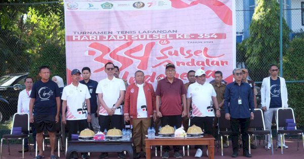 Gubernur Sulsel Harap Seluruh Peserta Turnamen Tenis Lapangan Jaga Sportifitas