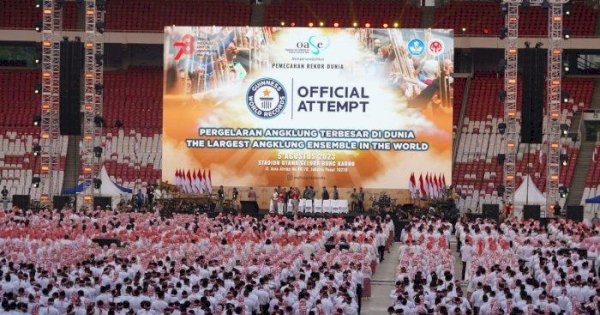 Indonesia Pecahkan Rekor Dunia Pagelaran Angklung di GBK