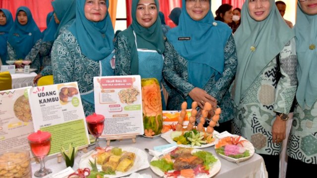 PKK Takalar Juara Harapan 3 Lomba Masakan Serba Ikan