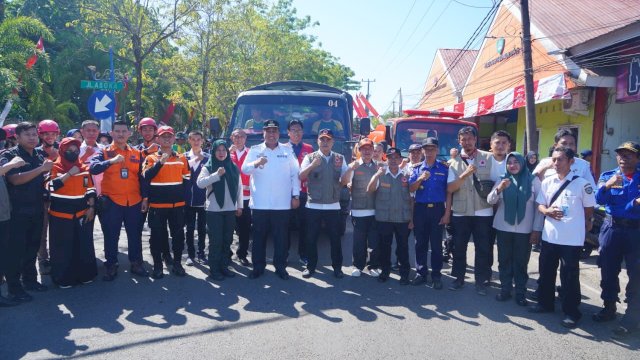 Antisipasi Kemarau Panjang di Maros, Satgas Air Bersih Salurkan Air ke Titik Kekeringan