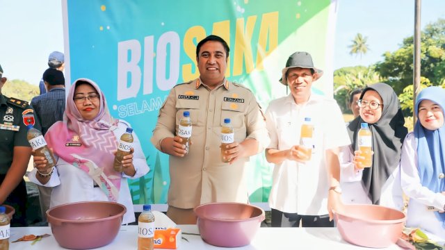 Dukung Produksi Nasional, Bupati Maros Lakukan Tanam Perdana Benih Kacang Hijau