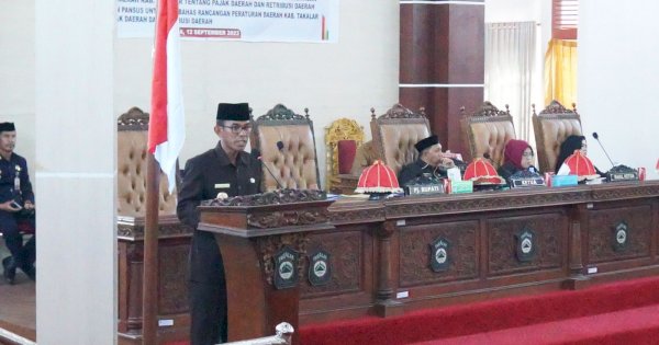 Pj Bupati Takalar Paparkan Pentingnya Ranperda tentang Pajak dan Retribusi Daerah