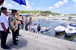 Pemprov Sulsel Serahkan Bantuan 8 Unit Kapal Nelayan di Bulukumba