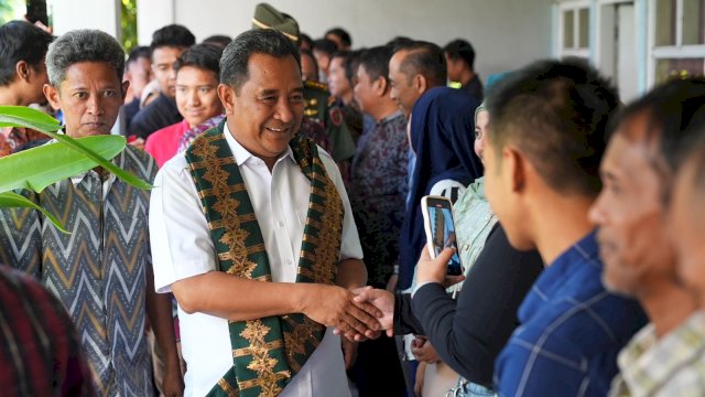 Sukses Berkarier di Kemendagri, Pj Gubernur Bahtiar Ternyata Awali Karier Sebagai Staf Kecamatan di Kabupaten Wajo