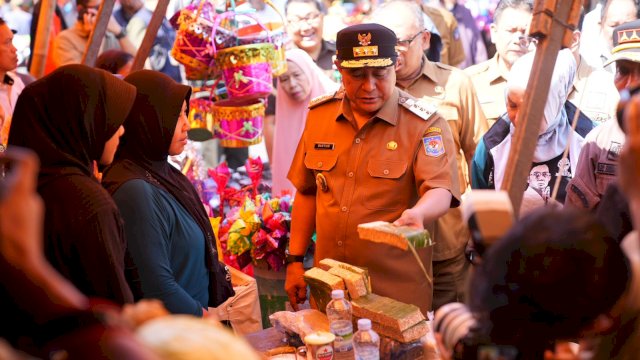 Pj Gubernur Sulsel Bahtiar Akan Tindak Pelaku Spekulan Komoditi Pangan 