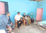 Pj Bupati Bareng Pj Ketua TP PKK Takalar Kunjungi Keluarga Stunting, Salurkan Bantuan Sembako 