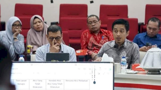 Kepala Dinas Dukcapil Makassar, Muhammad Hatim Salamdalam saat Rapat Kordinasi (Rakor) Program Pemberantasan Korupsi Terintegrasi 2023 Pemkot Makassar di Ruang Sipakalebbi, Lantai 2 Kantor Wali Kota Makassar, Jumat (15/09/2023). 