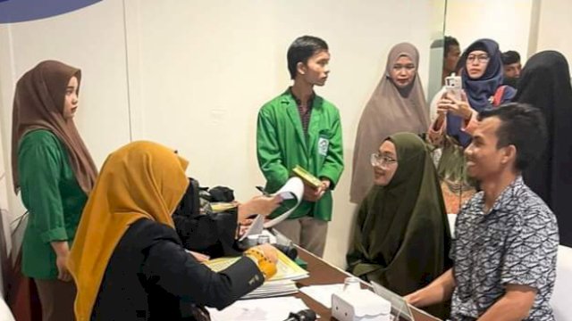 Dinas Kependudukan dan Pencatatan Sipil (Disdukcapil) Makassar mengfelar sidang isbat nikah dengan bekerjasama Pengadilan Agama Kelas 1A Makassar dan Kantor Urusan Agama Kecamatan Panakukang dan Tamalate, bertempat di Hotel Grand Puri, Jumat (25/08/2023). 