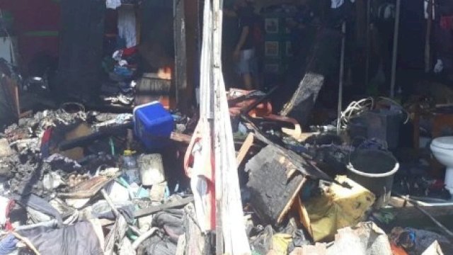 Penampakan rumah yang terbakar di Jl Juanda II, Makassar. 