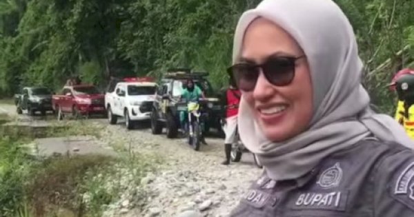 Ditarget Rampung Tahun Ini, Bupati Indah Jajal Ruas Ranggong Seko,