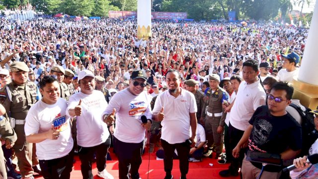 Gerakan Sulsel Anti Malas Gerak (Mager) yang diinisiasi Gubernur Sulawesi Selatan (Sulsel) Andi Sudirman Sulaiman yang dilaksanakan hampir di setiap daerah kabupaten/ kota di Sulsel sudah melibatkan 1,5 juta warga Sulawesi Selatan.