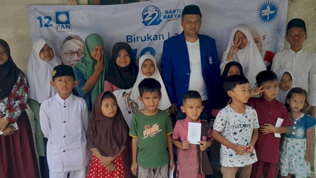 HUT PAN, Bacaleg DPRD Jabar 4 Yayan Juherman Bagikan Santunan ke 12 Ribu Anak Yatim