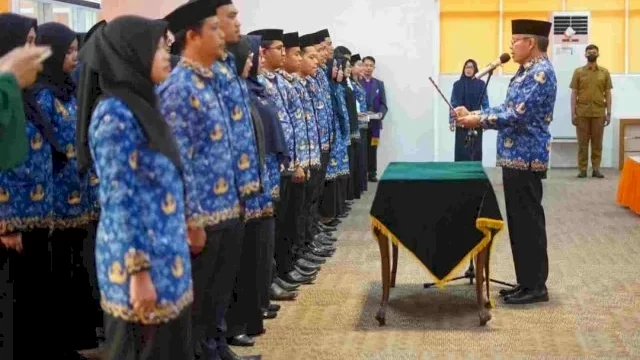 Wali Kota Parepare Ambil Sumpah PNS dan Lantik Pejabat Fungsional