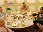Presiden Jokowi Satukan Anies, Ganjar, dan Prabowo di Meja Makan Istana