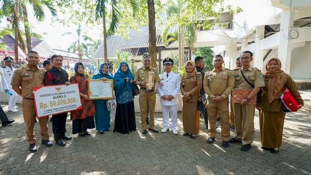 Pemprov Sulsel Beri 2 Penghargaan untuk Pemkot Parepare