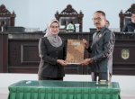 Pemda Lutra dan DPRD Sepakati 2 Rancangan Ranperda jadi Perda 