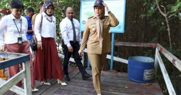 Wawali Fatmawati Rusdi Tinjau Wisata Mangrove Lantebung, Persiapan Kegiatan Humas Indonesia dan ADWI 2023