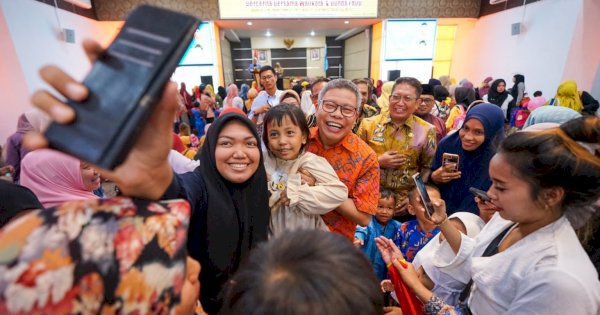 Bahagianya Anak PAUD Saat Rayakan Hari Anak Nasional Bersama Taufan Pawe dan Erna Rasyid