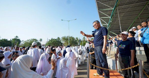 Jalan Sehat Milad BKPRMI Bersama Ribuan Masyarakat, Taufan Pawe Suarakan Bergerak Bersama Menuju Kemajuan dan Kemakmuran