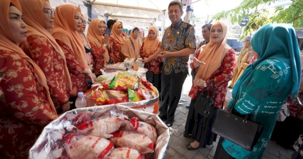 Dibuka Pj Sekda, Pemprov Sulsel Gelar Pasar Murah Gerakan Pangan Murah di Kecamatan Mariso