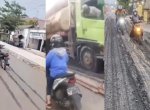 Viral Jalan Cor Masih Basah Diterobos Kendaraan di Jombang, Berujung Rusak Lagi 
