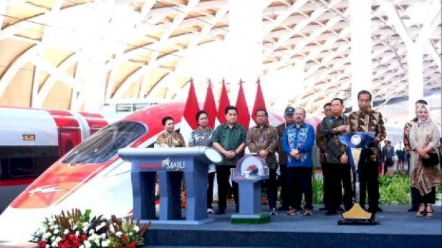 Jokowi Resmikan Kereta Cepat, Tercepat se-Asia Tenggara 