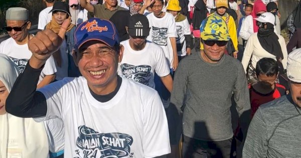 Puluhan Ribu Alumni Guppi Samata Gowa Hadiri Jalan Sehat yang Dikomandoi Rudianto Lallo