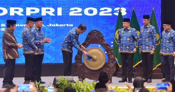 Presiden Jokowi: Partai Boleh Banyak, Korpri Penentunya