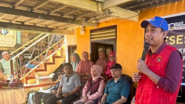 Reses di Barrang Caddi, Warga Minta Dermaga dan Pemecah Ombak ke Rudianto Lallo