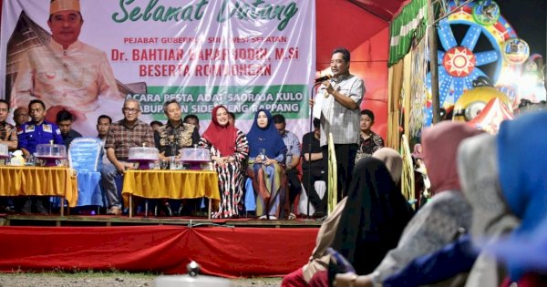 Pj Gubernur Terkesima dengan Tradisi Lokal Berumur 200 Tahun yang Masih Dipertahankan