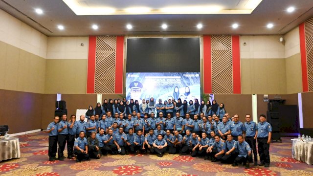 Perumda Air Minum (PDAM) Kota Makassar menggelar Rapat Pembahasan Rencana Kerja Anggaran Perusahaan Tahun Anggaran 2024 yang berlangsung di Hotel Claro, Senin (13/11/2023). 
