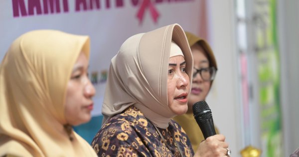 Semarak Hari Ibu 2023, Ketua TP PKK Makassar Buka Kampanye SADARI dan IVA 