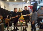 Grand Opening Showroom &#8216;Daeng Oto&#8217; Jadi Ajang Dukungan Pemuda untuk Ismail Djafar Menuju Parlemen