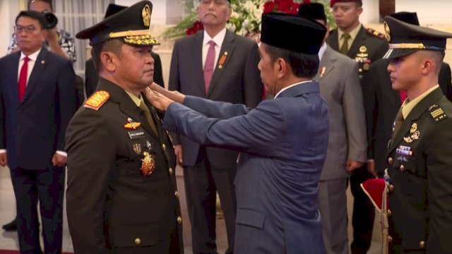 Presiden Jokowi Resmi Lantik Letjend TNI Maruli Simanjuntak Jadi KSAD