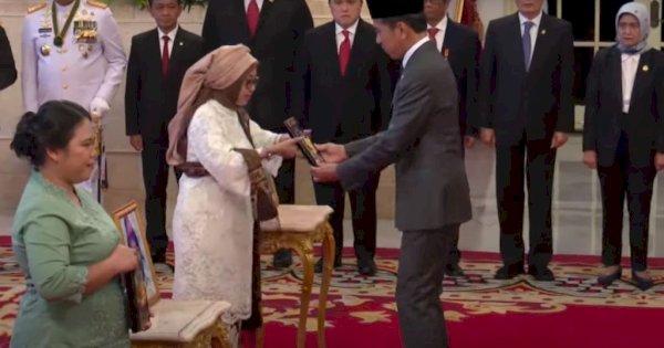 Presiden Jokowi Anugerahkan Gelar Pahlawan Nasional pada 6 Tokoh Ini