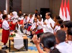 Kalah Siswa SD Bertanya ke Presiden Jokowi: Kalau Saya Bangun Papua, Dimulai dari Mana?
