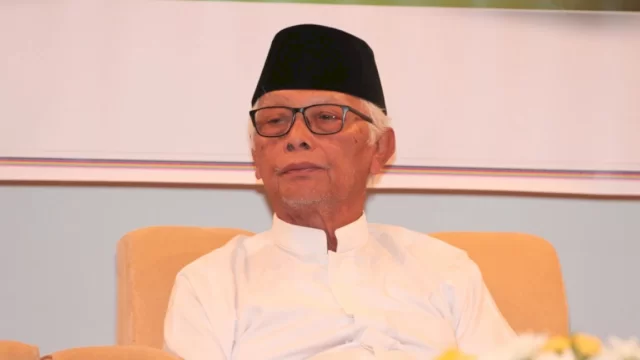 Anwar Iskandar Disahkan Jadi Ketua Umum MUI Pusat