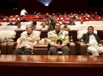 Menpora Dito Bareng Prabowo Nobar Film &#8216;Indonesia dari Timur&#8217;